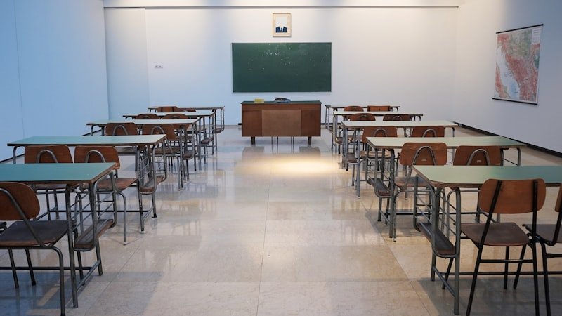 Contact Campus Oraa